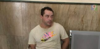 solicitud de coerción contra hombre que lanzó a un perro desde una torre